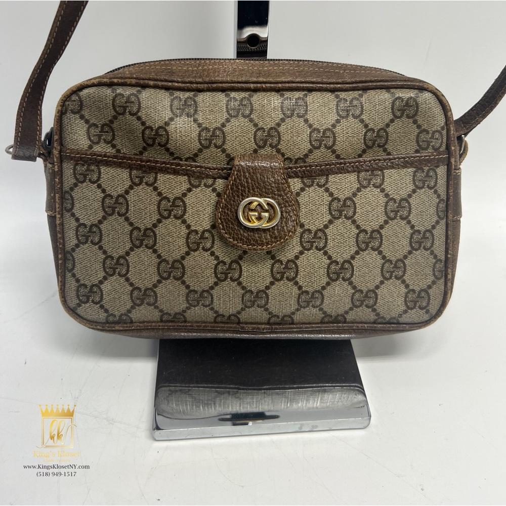Gucci vintage sling bag